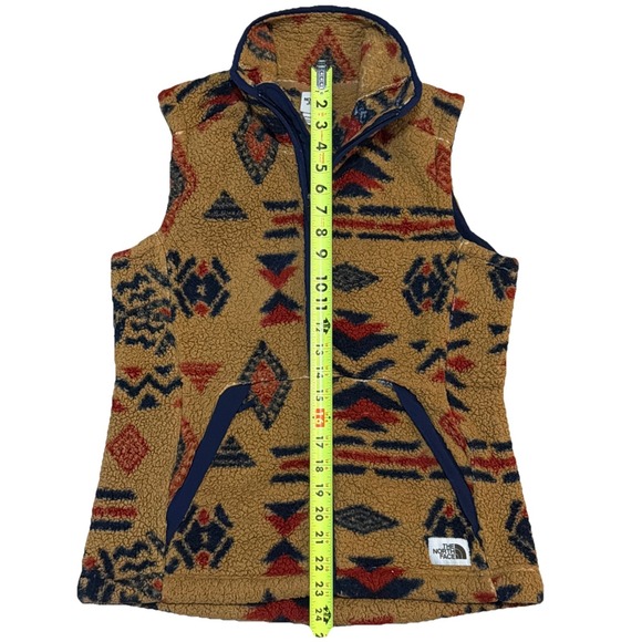 The North Face Campshire Sherpa Vest Women's Size Small Brown Aztec Print - Picture 3 of 12